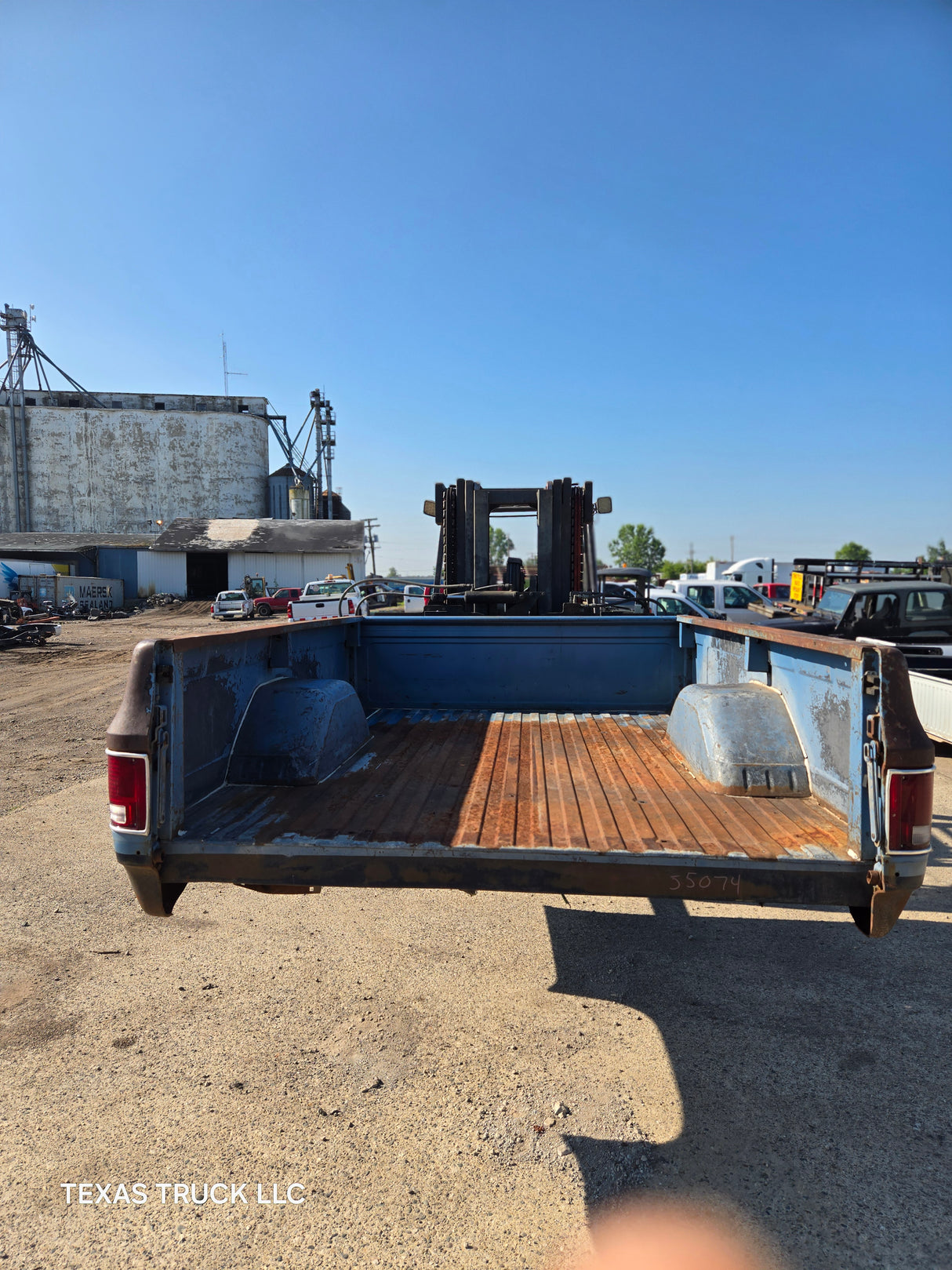 1979-1987 Chevrolet / GMC Square Body 8' Long Bed C10 C15 C20 C25 C35 K10 K15 K20 K25 K35