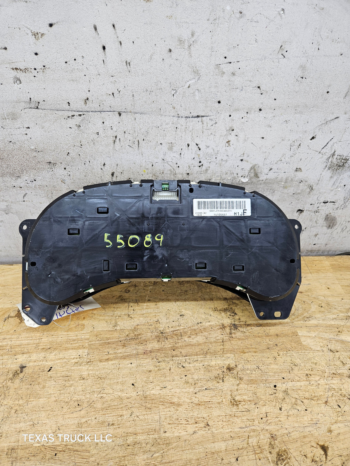 2003-2006 Chevrolet Silverado Tahoe / GMC Sierra Yukon Instrument Gauge Cluster Speedometer 15105687