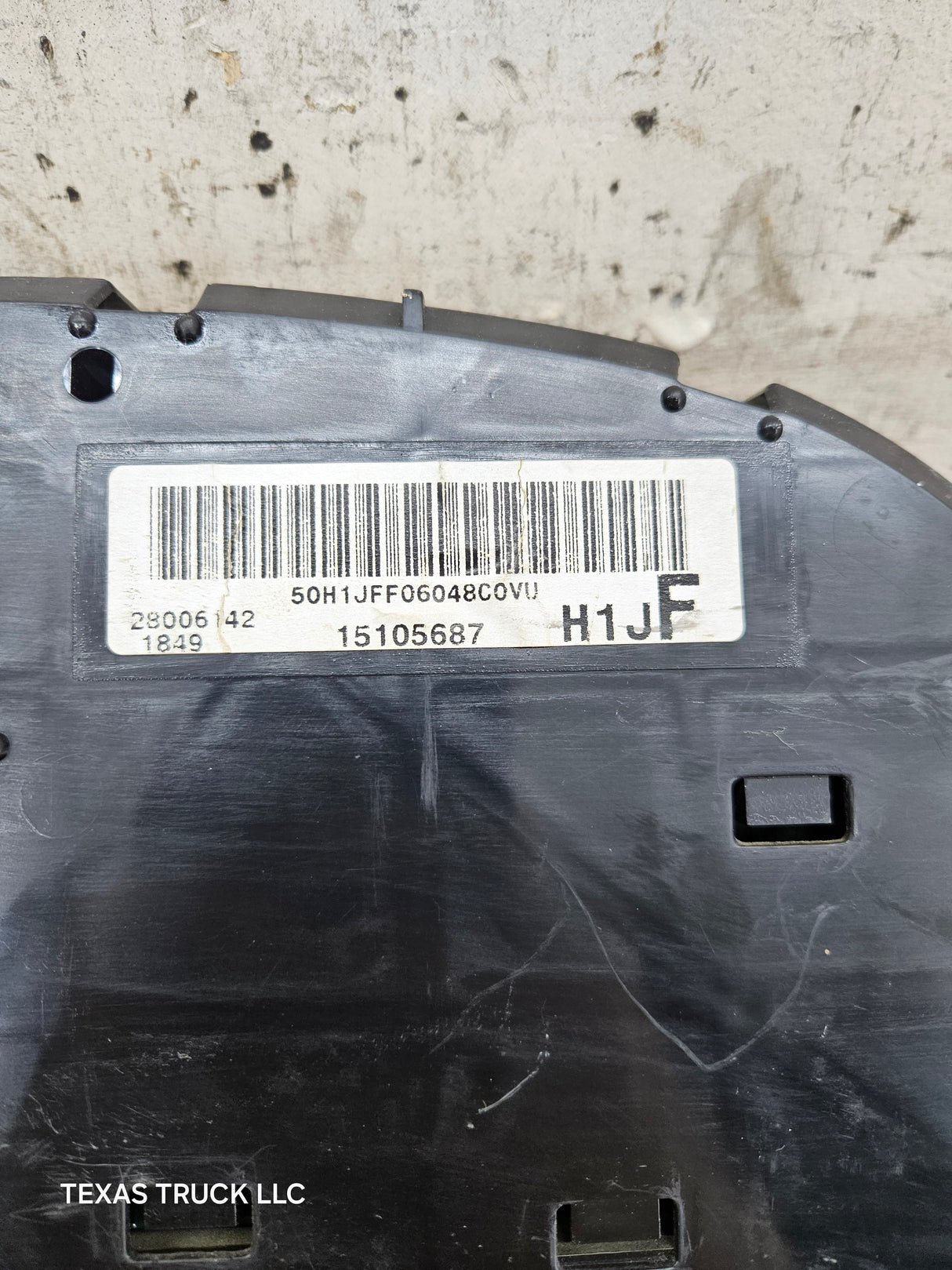 2003-2006 Chevrolet Silverado Tahoe / GMC Sierra Yukon Instrument Gauge Cluster Speedometer 15105687