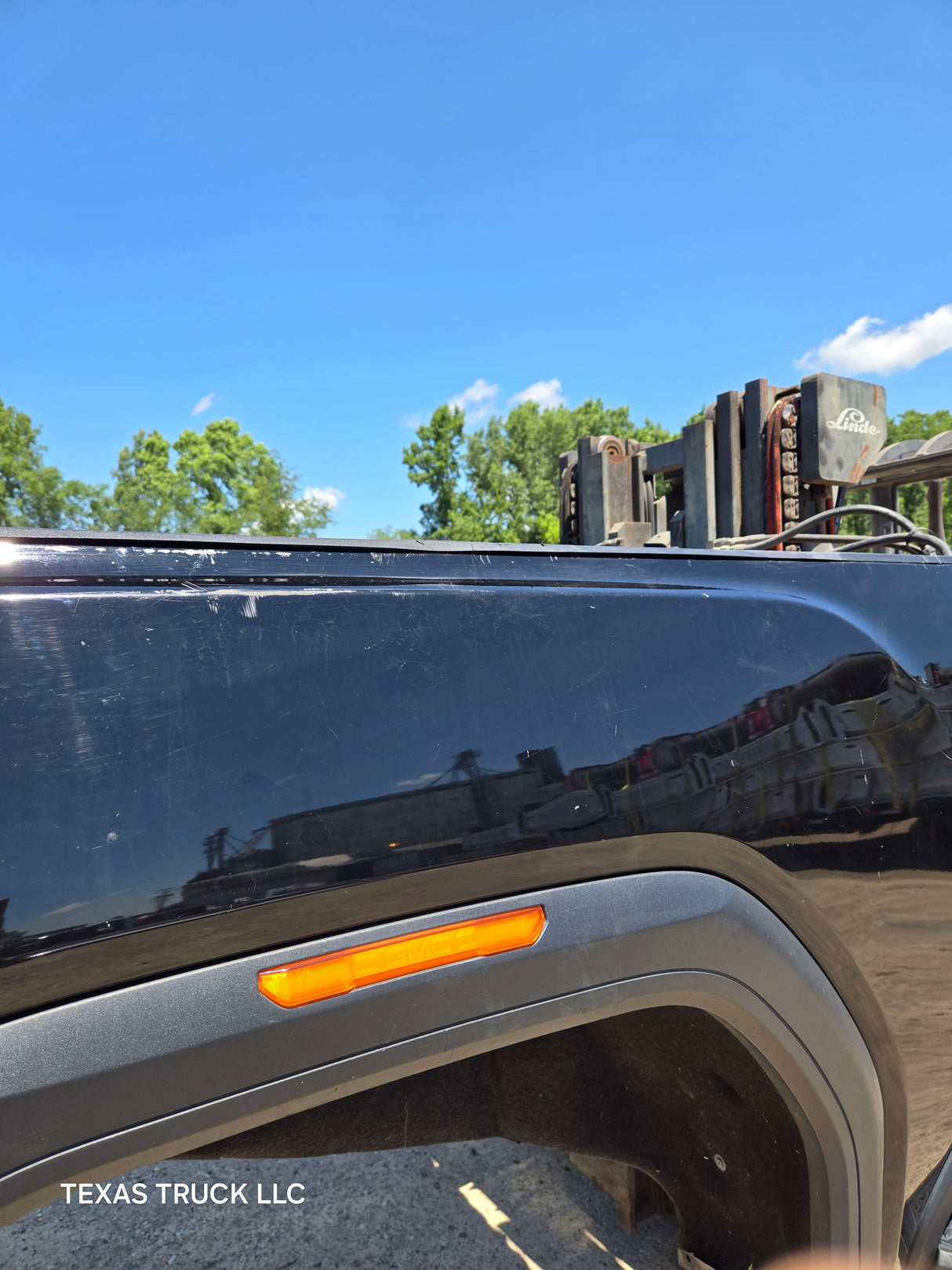 2019-2025 GMC Sierra 2500 3500 HD 6' 6" Short Truck Bed - Black