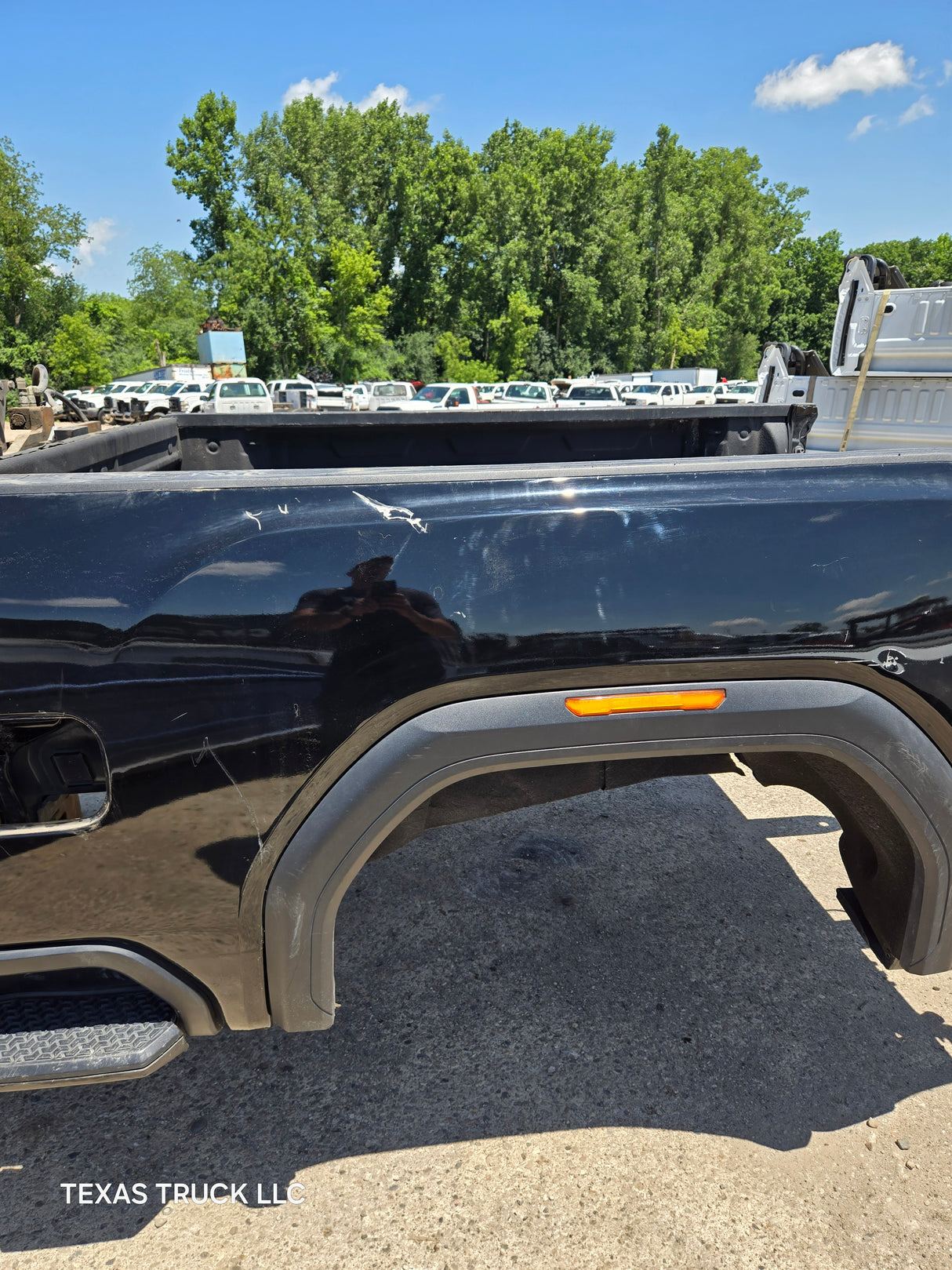 2019-2025 GMC Sierra 2500 3500 HD 6' 6" Short Truck Bed - Black