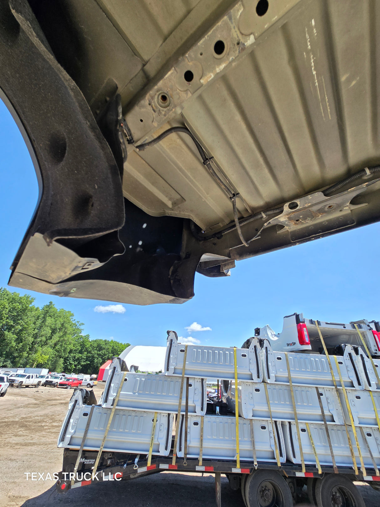2019-2025 GMC Sierra 2500 3500 HD 6' 6" Short Truck Bed - Black