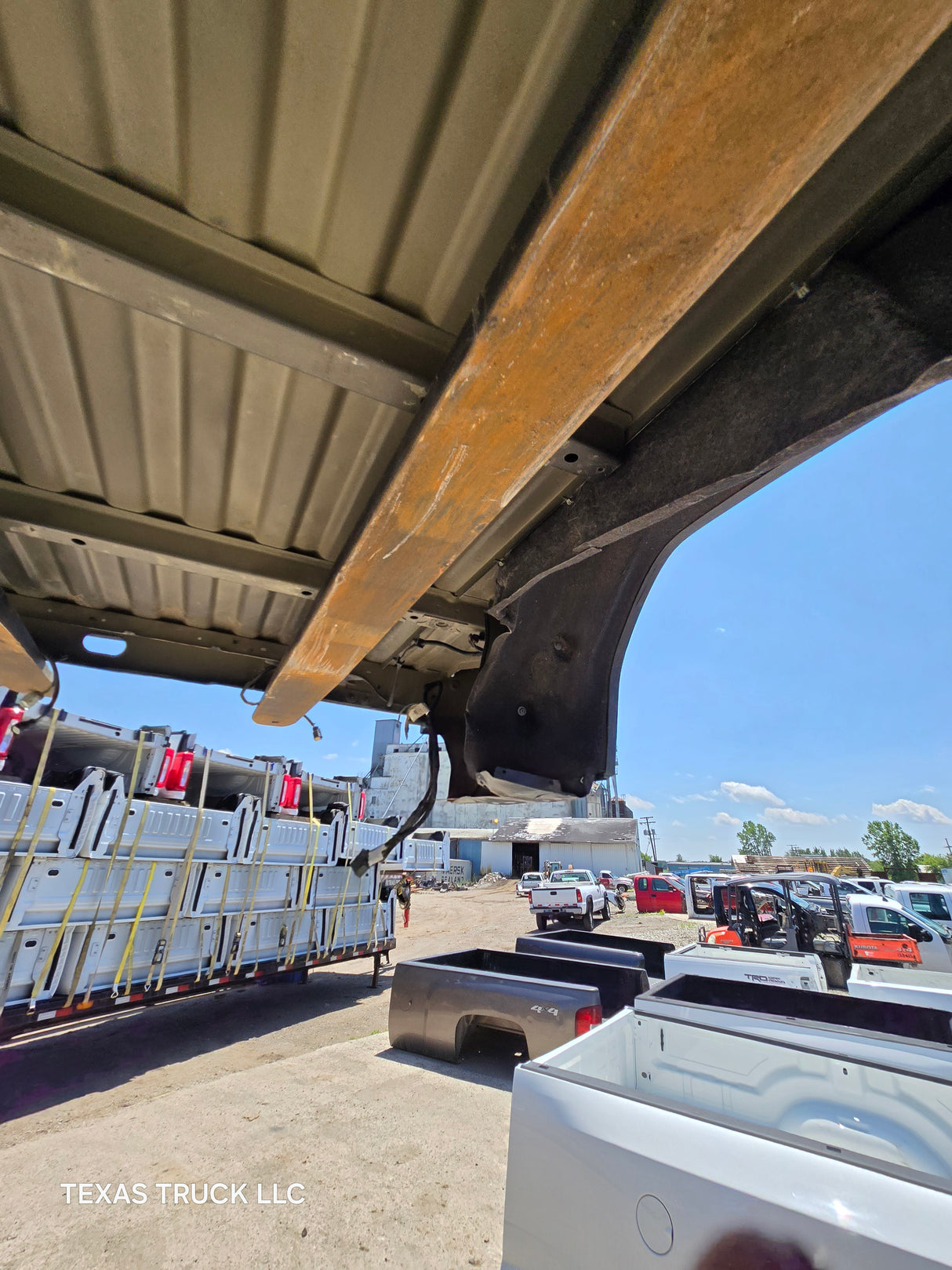 2019-2025 GMC Sierra 2500 3500 HD 6' 6" Short Truck Bed - Black