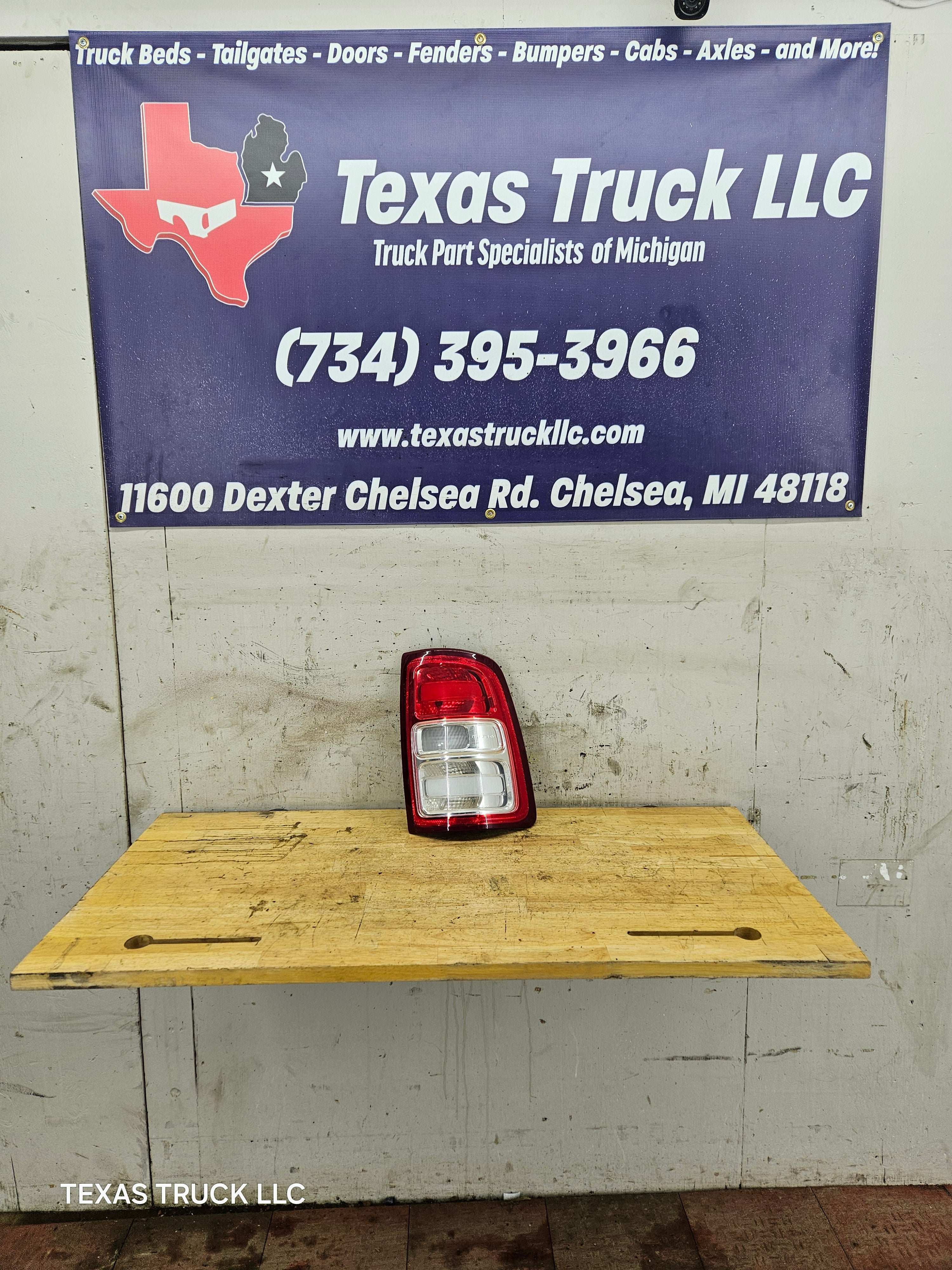 2019-2024 5th Gen Dodge Ram 2500 3500 RH Passenger Side Tail Light