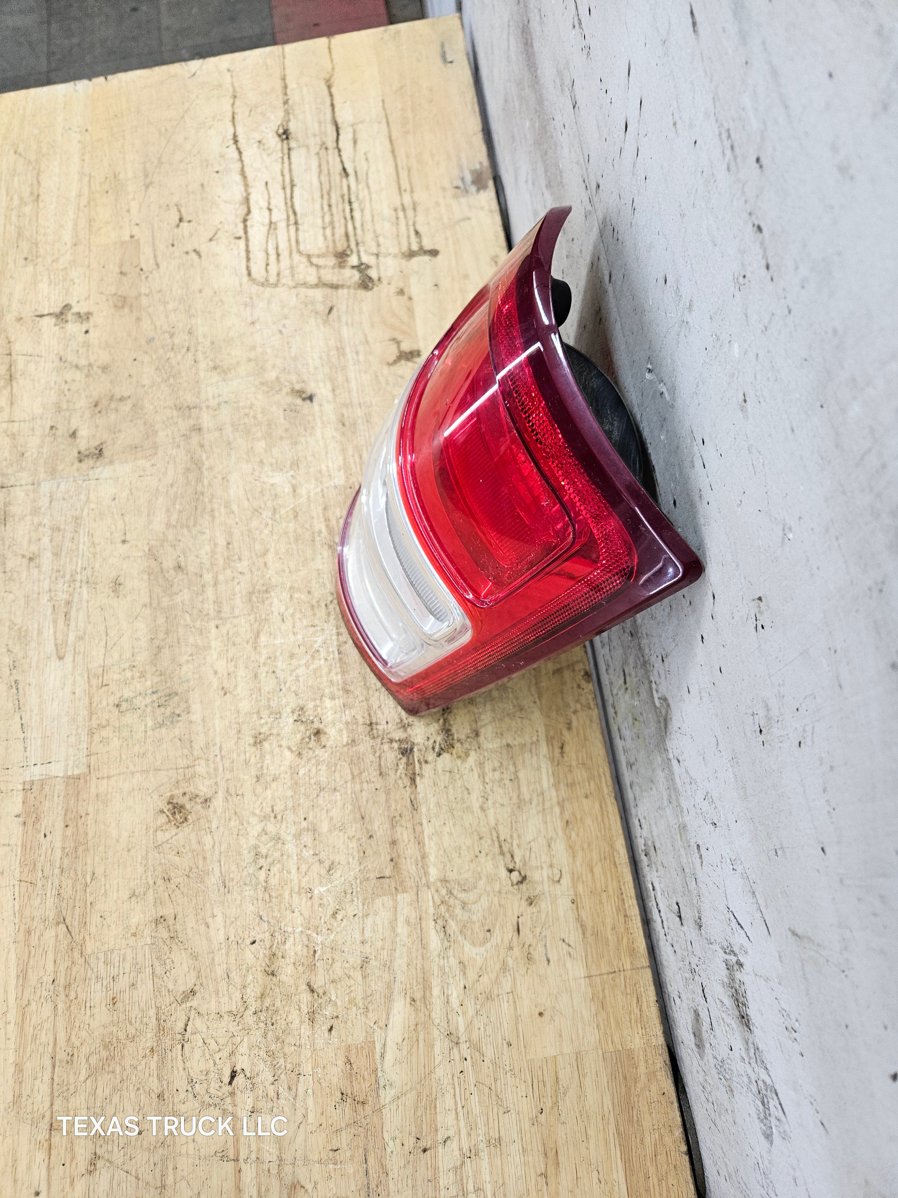 2019-2024 5th Gen Dodge Ram 2500 3500 LH Driver Side Tail Light