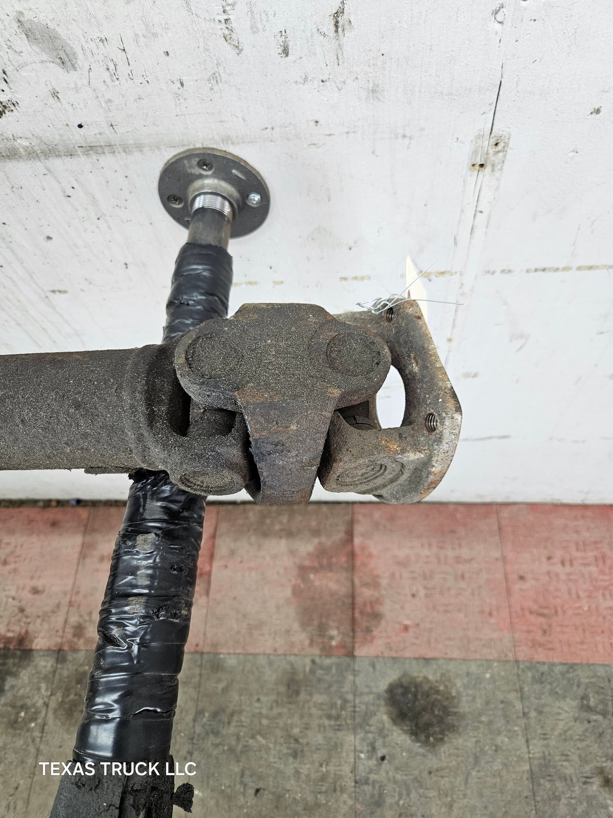 2005-2007 Ford F250 F350 F450 F550 Super Duty Front Drive Shaft 5C34-4A376-DF