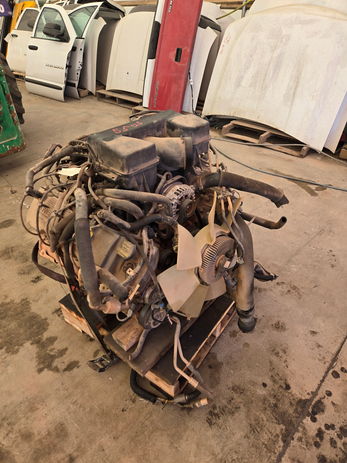 2011-2016 Ford Super Duty 6.2L V8 Gas Engine F250 F350 F450 F550 303k miles