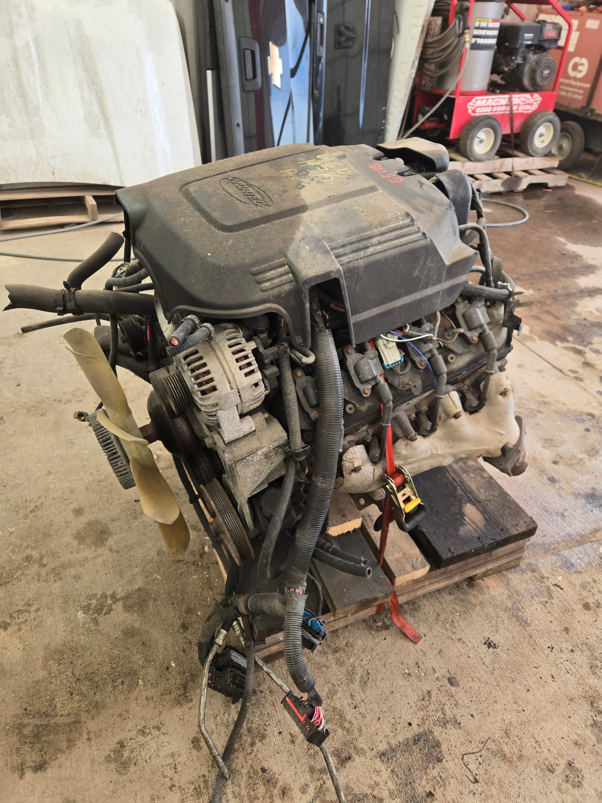 2009 Chevrolet GMC 2500 2500HD 3500HD 6.0 LS Vortec Gas Engine 147k Miles Runs Good