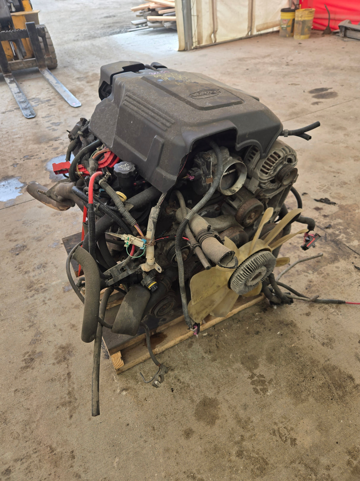 2009 Chevrolet GMC 2500 2500HD 3500HD 6.0 LS Vortec Gas Engine 147k Miles Runs Good
