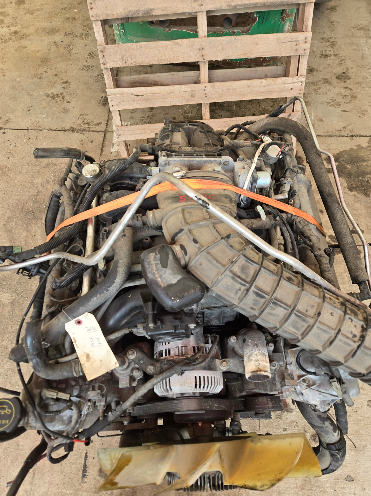 2005-2007 Ford Super Duty 6.8L V10 Engine Ford Remanufacture F250 F350 F450 F550
