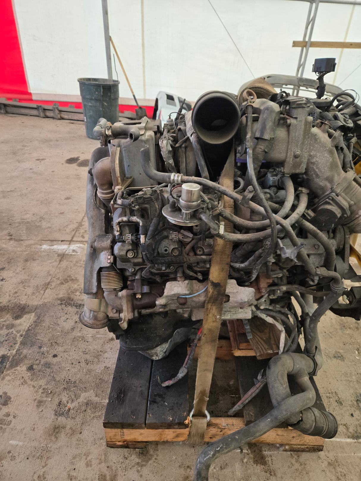 2007-2010 LMM Duramax Diesel 6.6L Engine 229K Miles CORE ENGINE