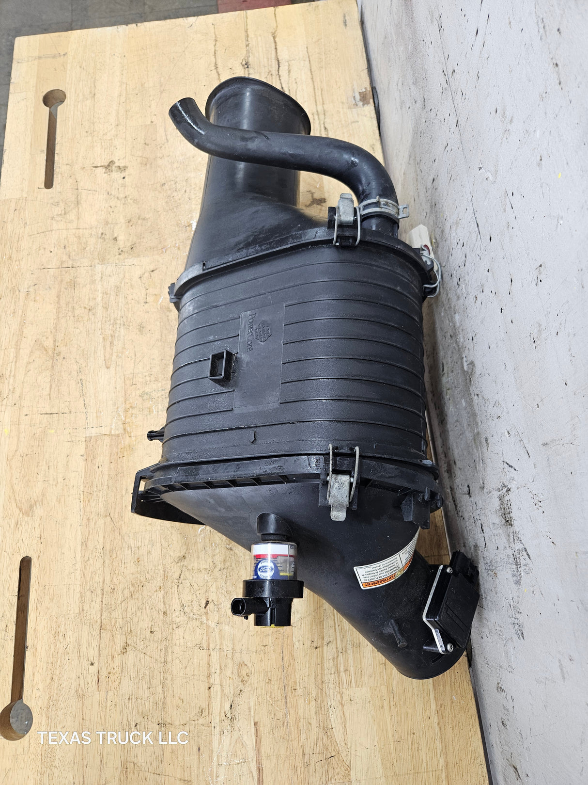 2003-2007 Ford Super Duty 6.0 6.0L Power Stroke Diesel Intake Air Box