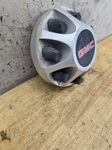 2008-2010 GMC Sierra 3500 Dually Front Wheel Center Hub Cap Lug Cover 9597357
