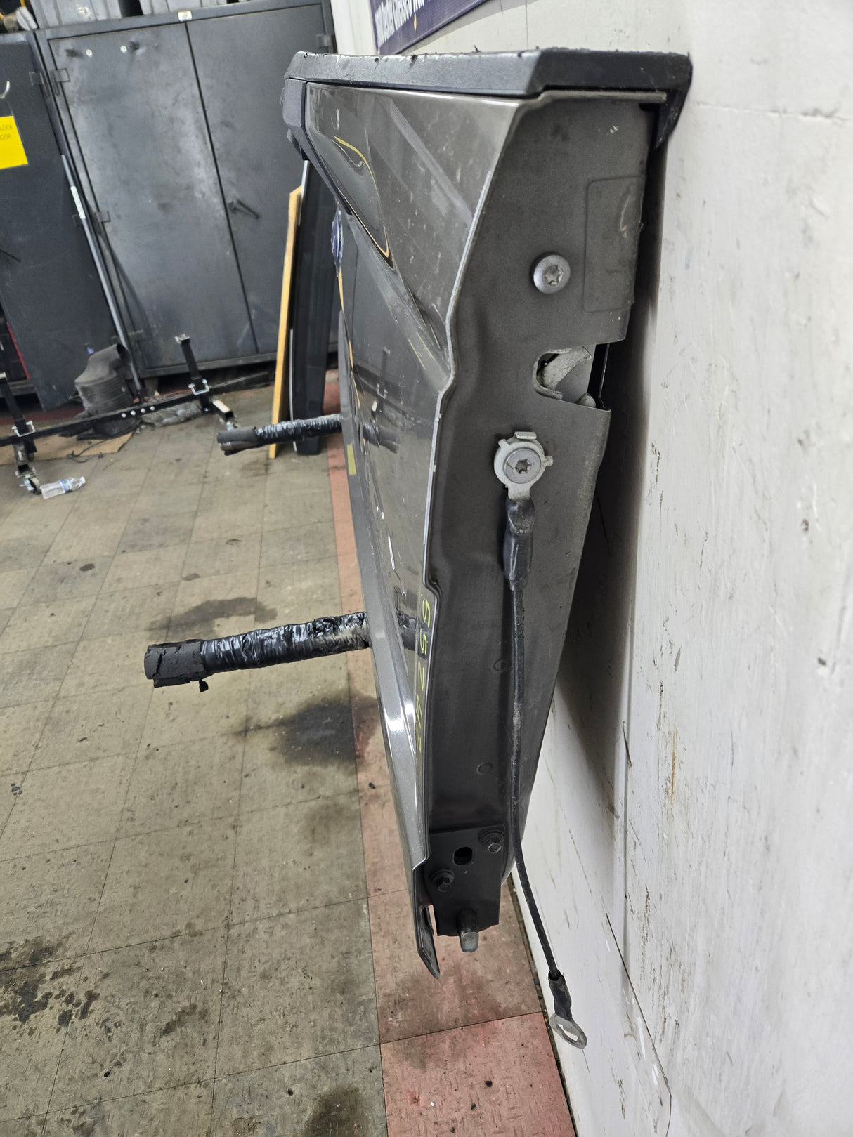 2017-2022 Ford F250 F350 F450 F550 Super Duty Tailgate