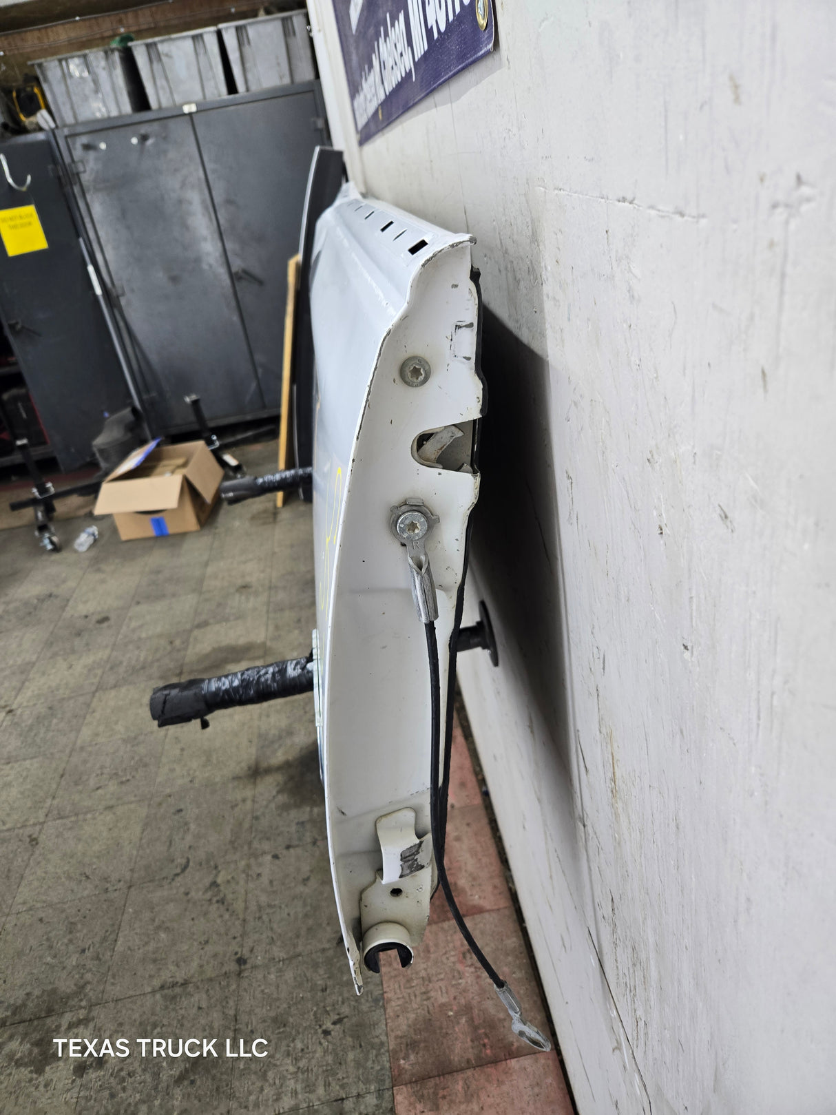 1997-2003 F150 / 1999-2007 Ford F250 F350 F450 F550 Super Duty Tailgate