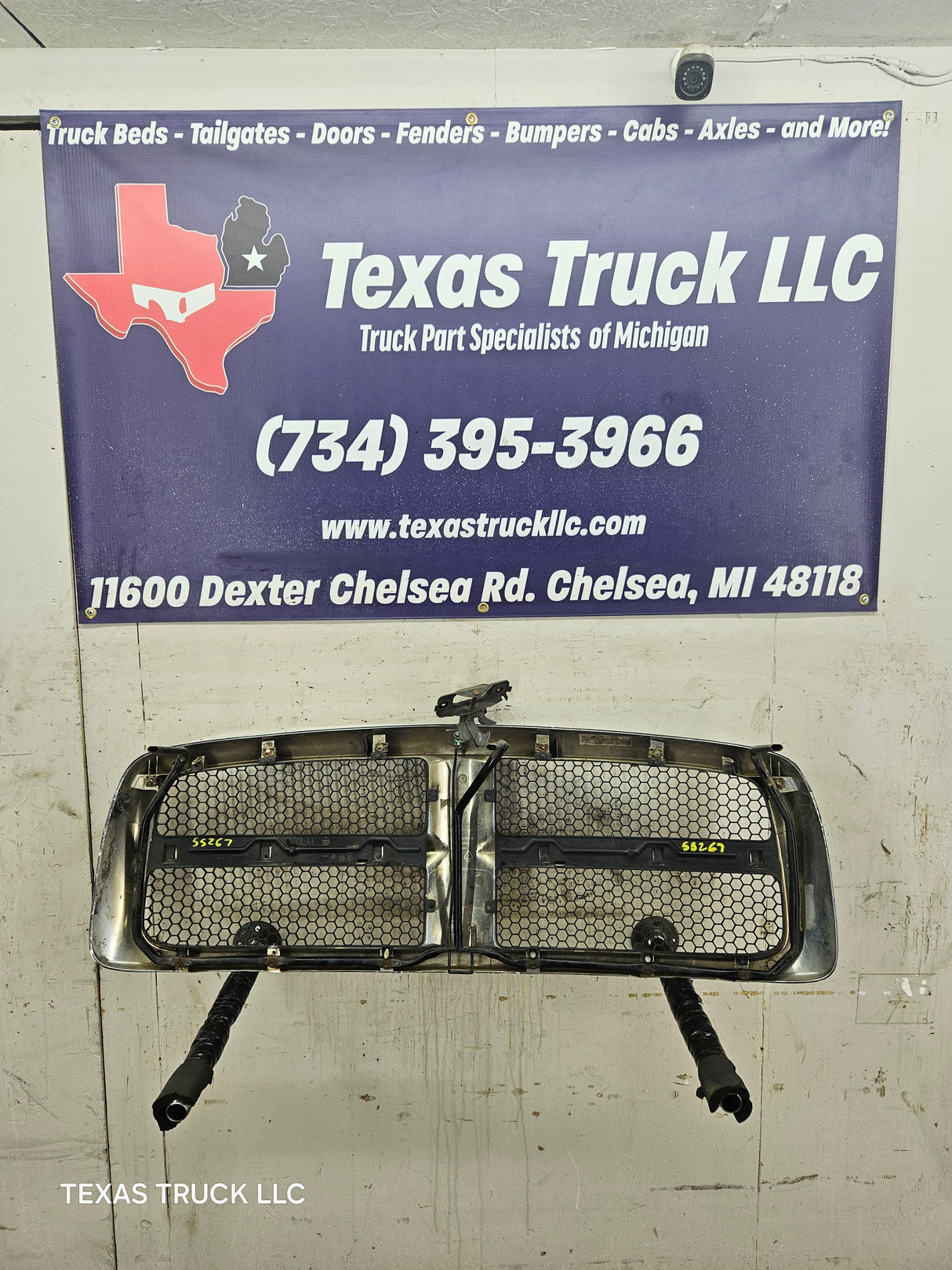 2002-2005 Dodge Ram 3rd Gen 1500 2500 3500 Chrome Grill