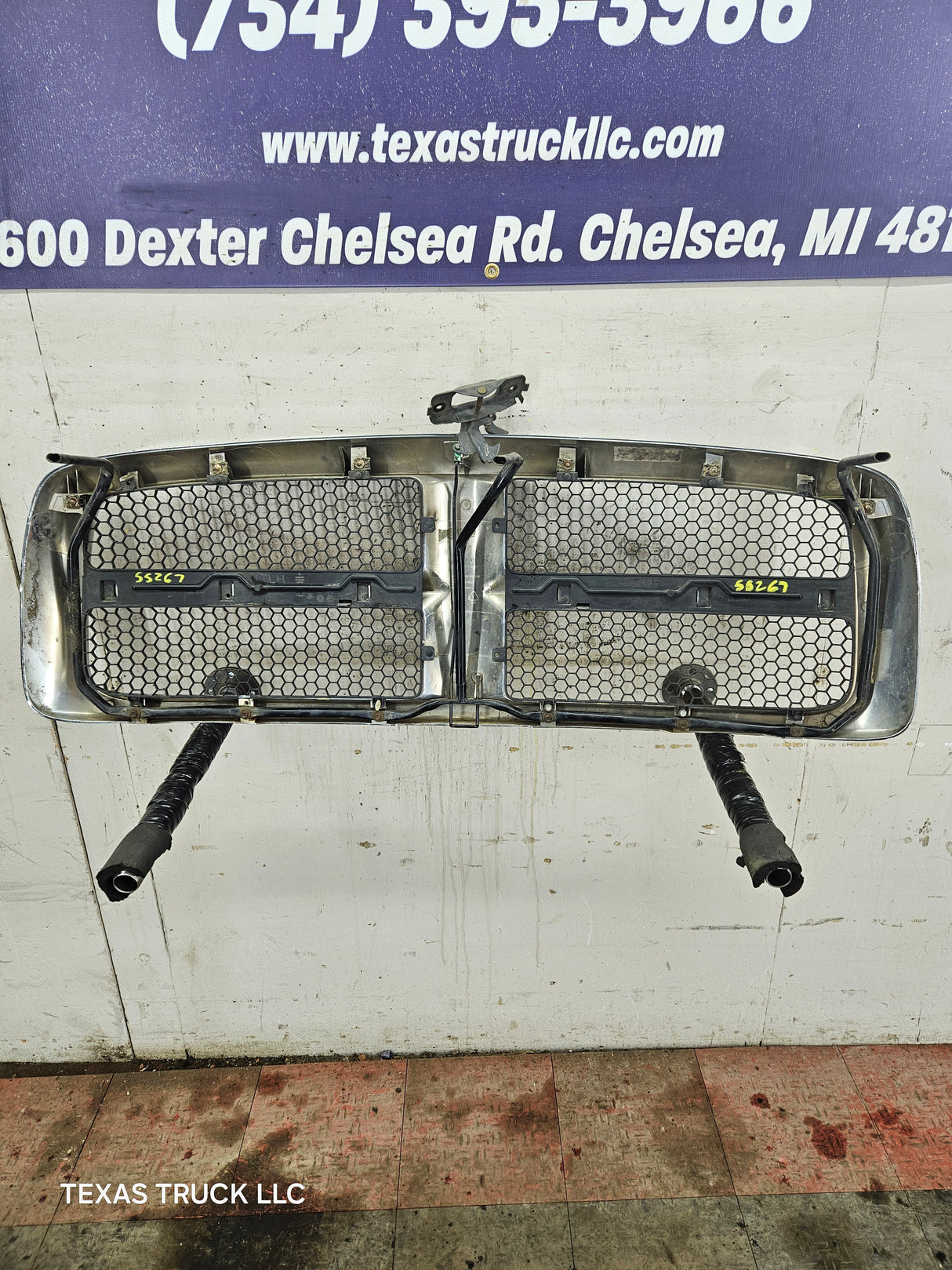 2002-2005 Dodge Ram 3rd Gen 1500 2500 3500 Chrome Grill