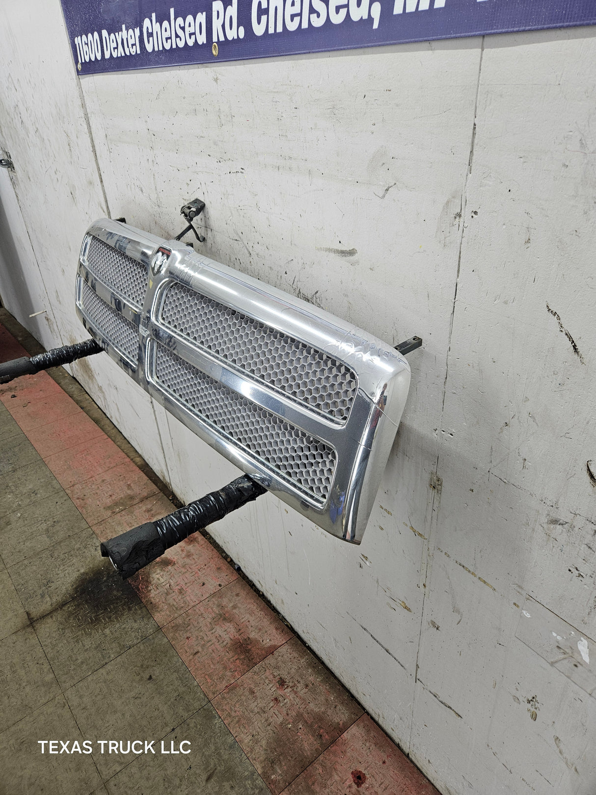 1994-2002 Dodge Ram 2nd Gen 1500 2500 3500 Chrome Grill OEM