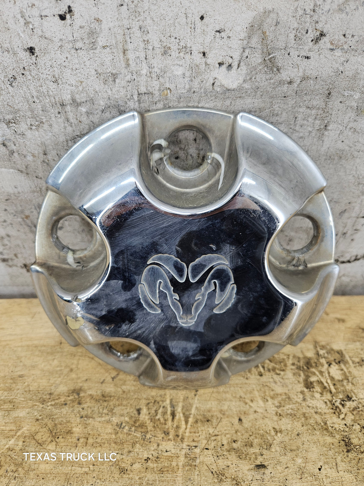 2002-2008 Dodge Ram 1500 OEM Wheel Center Hub Cap Lug Cover 52106536AC