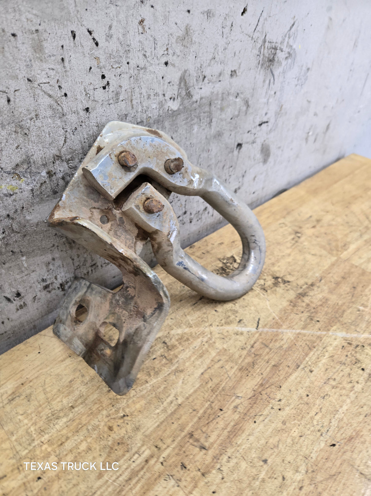 2008-2016 Ford Super Duty Drivers Side Chrome Tow Hook Lariat Platinum King Ranch F250 F350 F450 F550 LH