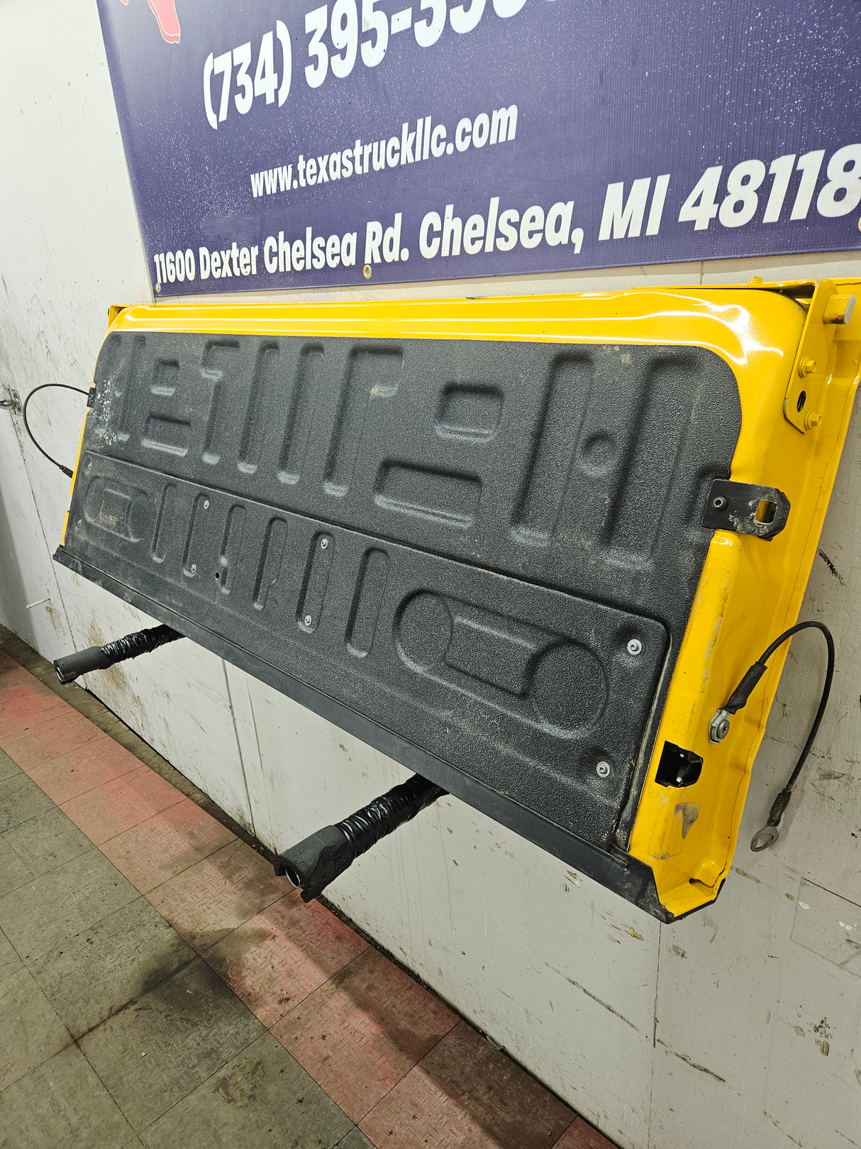 2021-2025 Ford F150 Tailgate