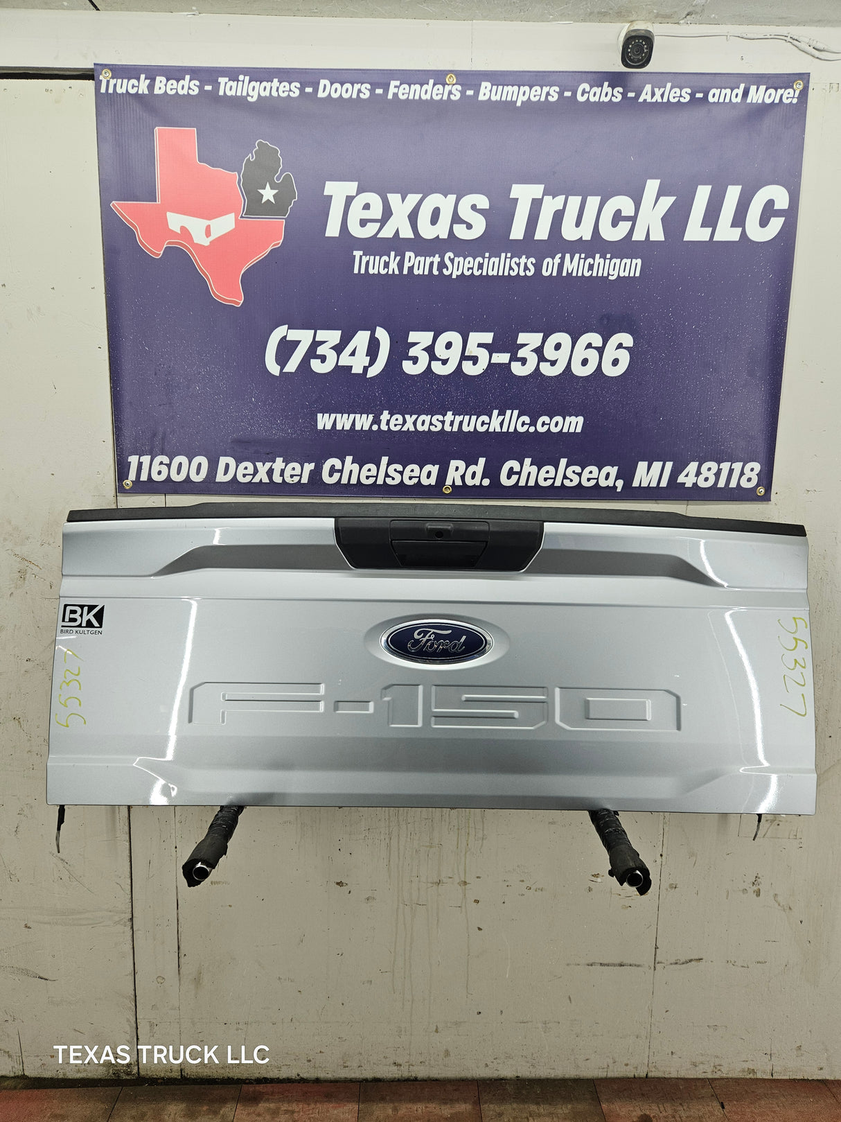 2021-2025 Ford F150 Tailgate W/Step