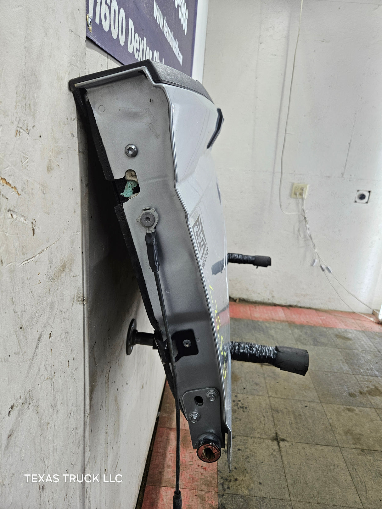 2021-2025 Ford F150 Tailgate W/Step