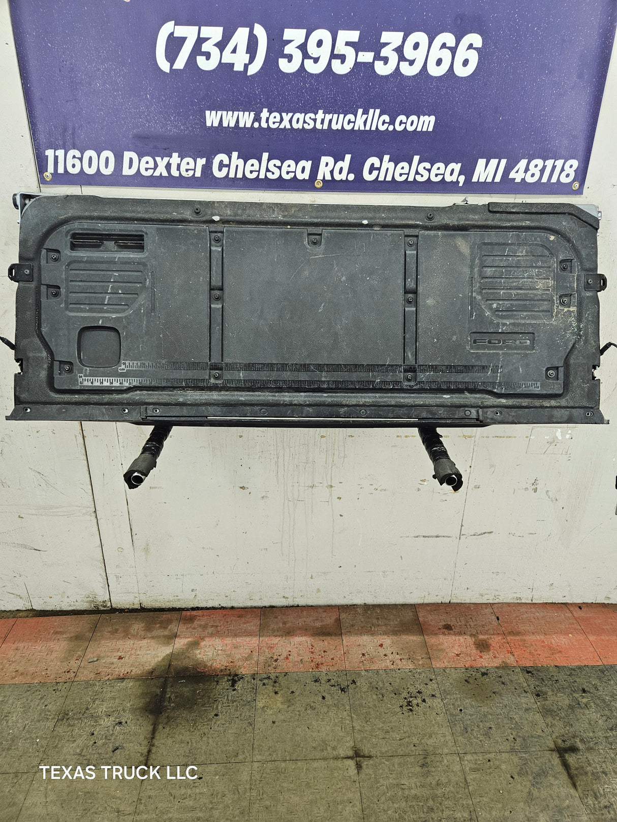 2021-2025 Ford F150 Tailgate W/Step