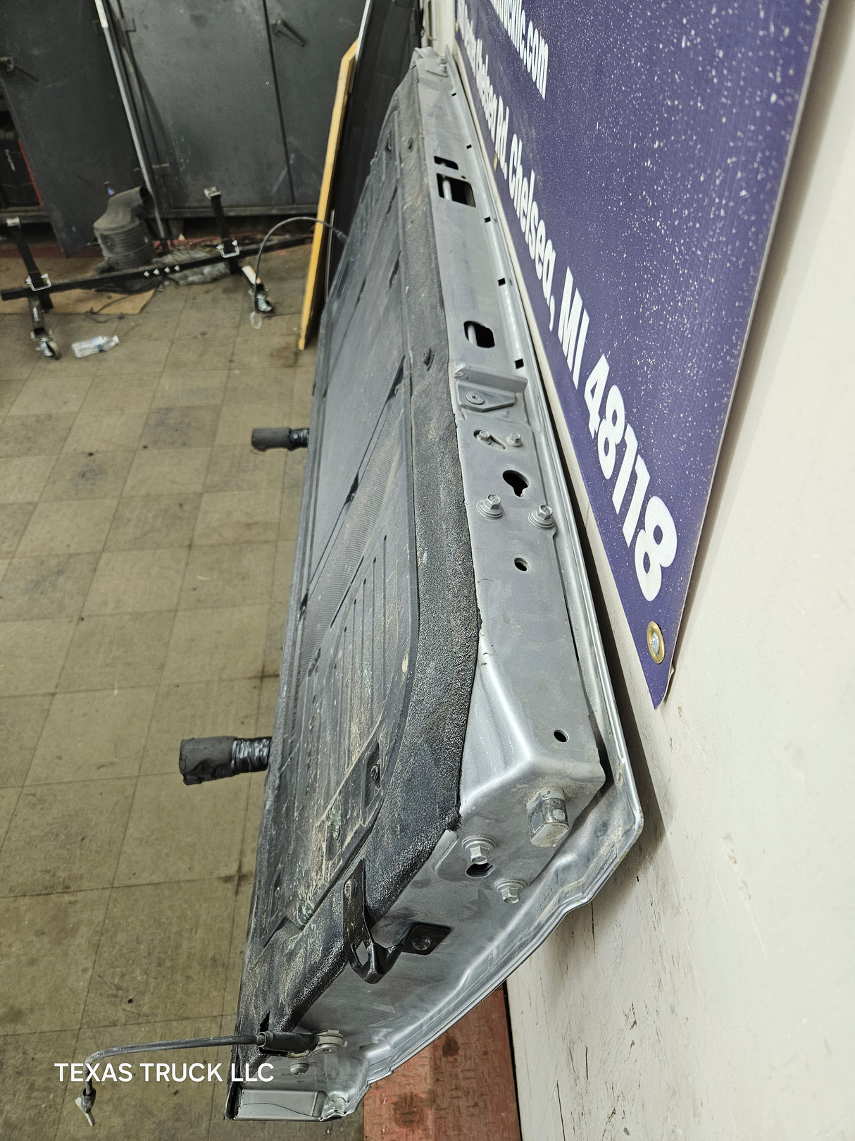 2021-2025 Ford F150 Tailgate W/Step