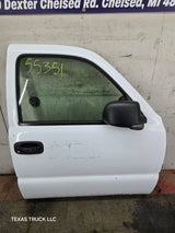 1999-2006 Chevrolet Silverado / GMC Sierra 1500 2500 3500 HD Front RH Passenger side Door