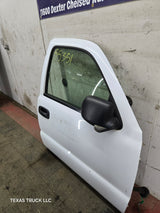1999-2006 Chevrolet Silverado / GMC Sierra 1500 2500 3500 HD Front RH Passenger side Door
