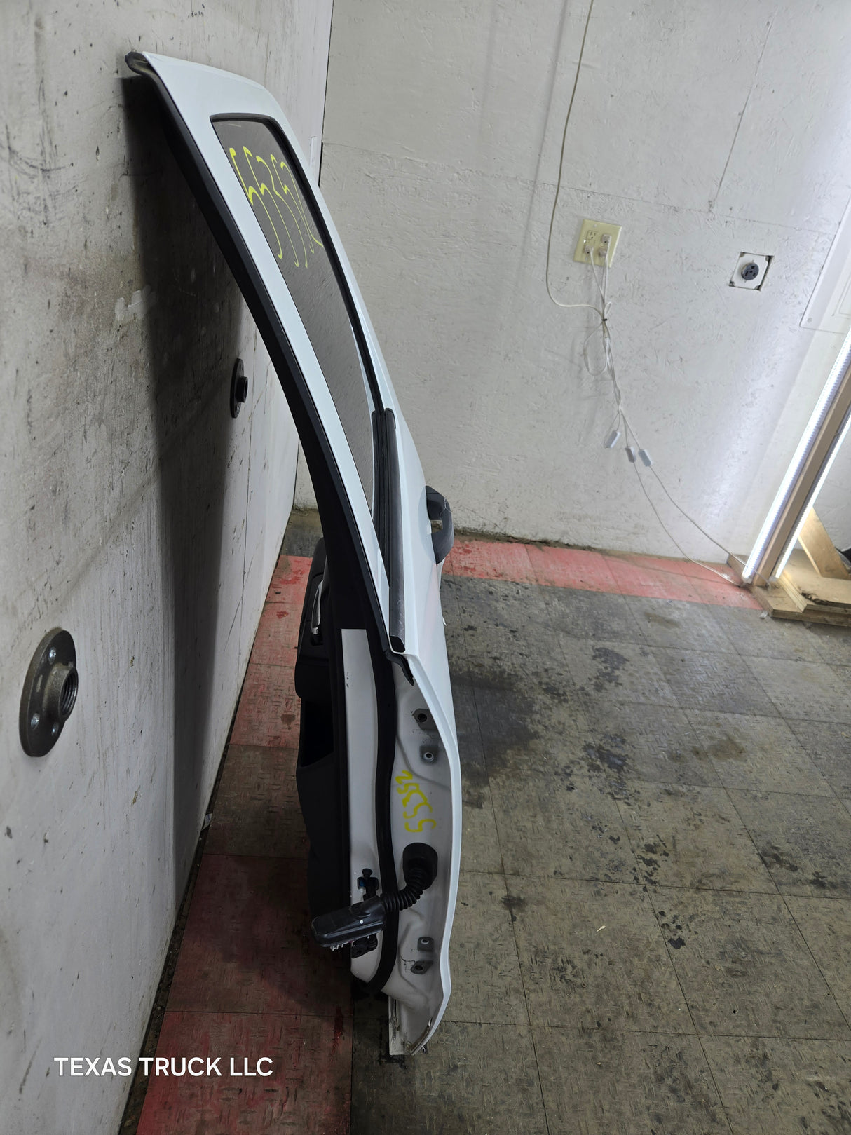2014-2019 Chevrolet Silverado / GMC Sierra LH Rear Driver Side Double Cab Door 1500 25000 3500 HD