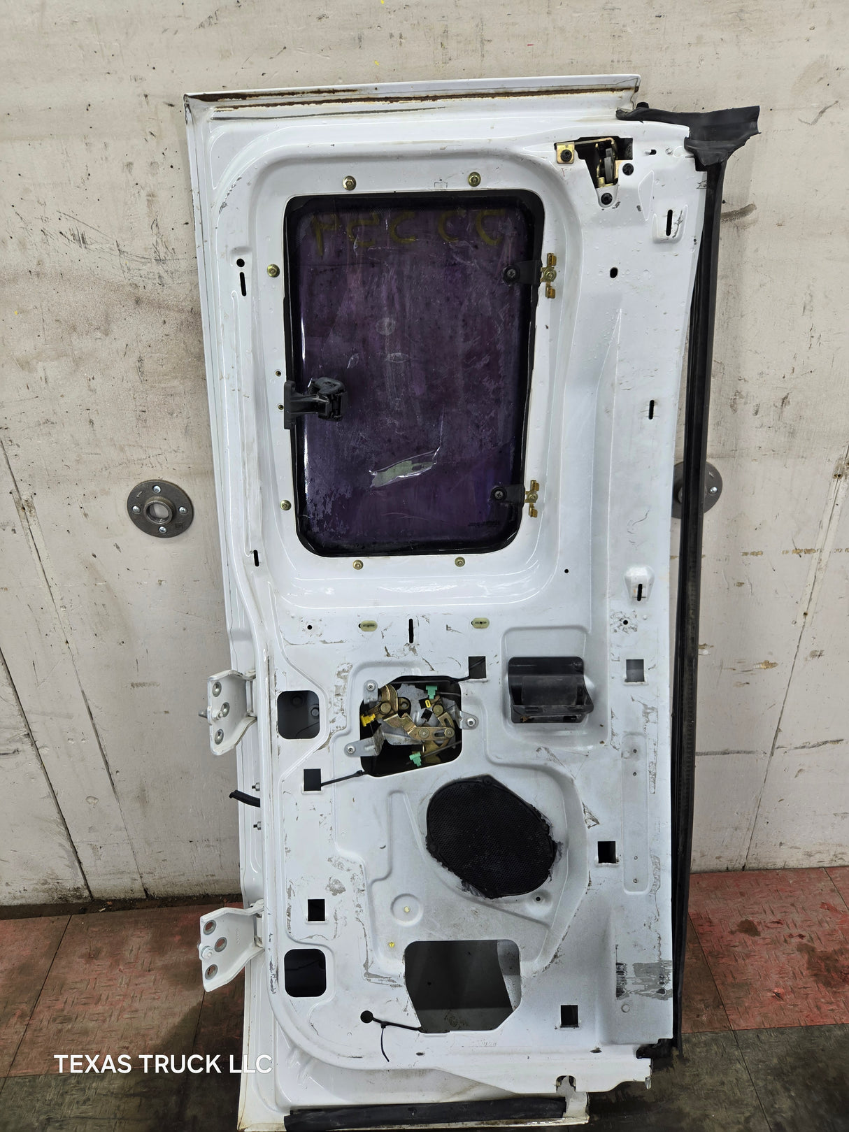 1999-2007 Ford Super Duty F250 F350 F450 F550 LH Extended Cab Driver Rear Door