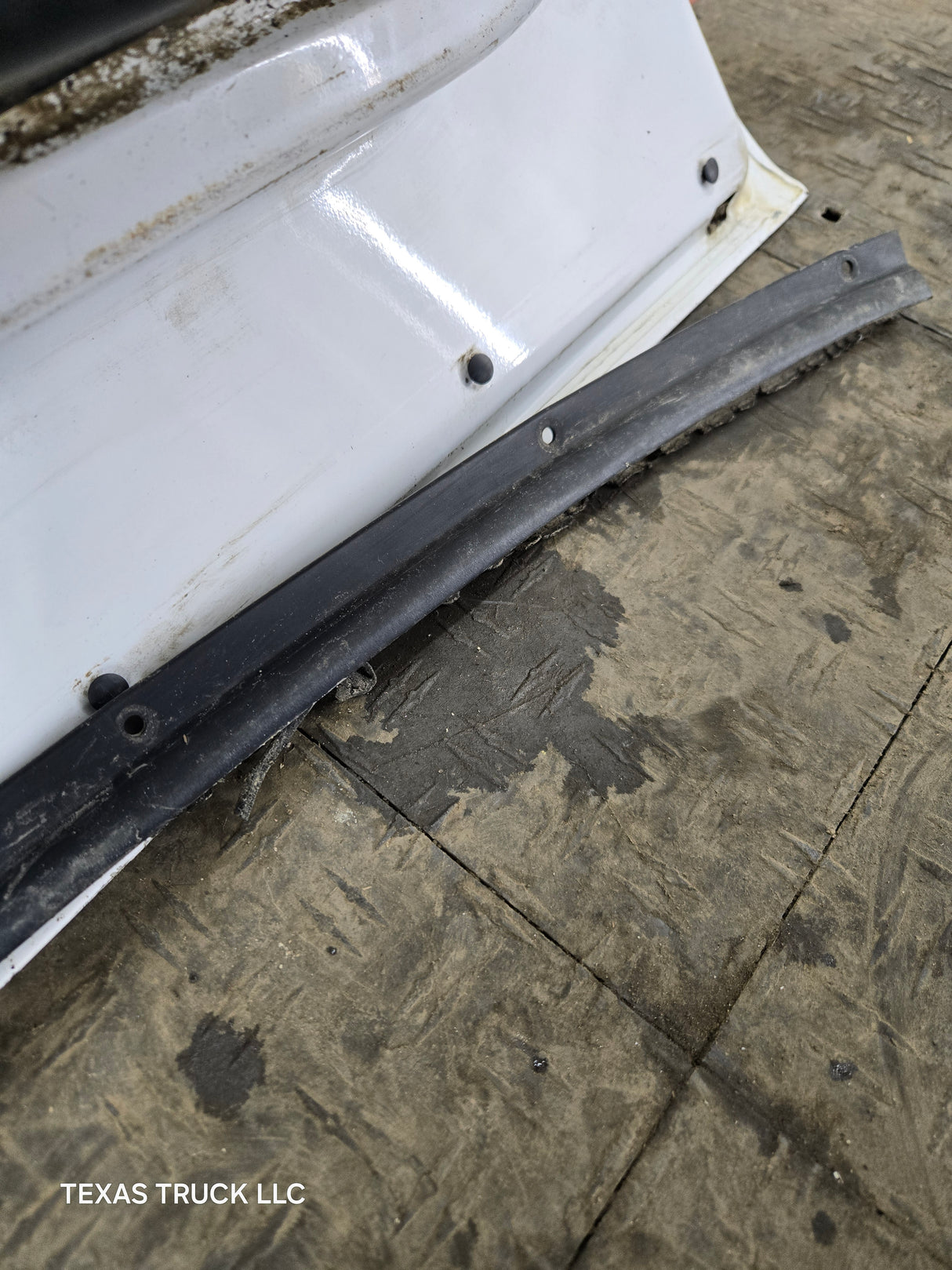 2003-2008 Dodge Ram 3rd Gen Passenger Side Front Quad Cab Crew Cab Door 1500 2500 3500 4500 5500