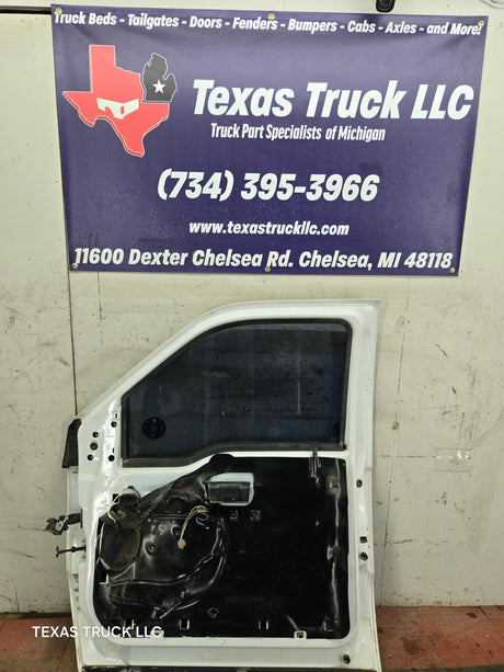 2012-2016 Ford Super Duty Passenger Side Front Door RH F250 F350 F450 F550