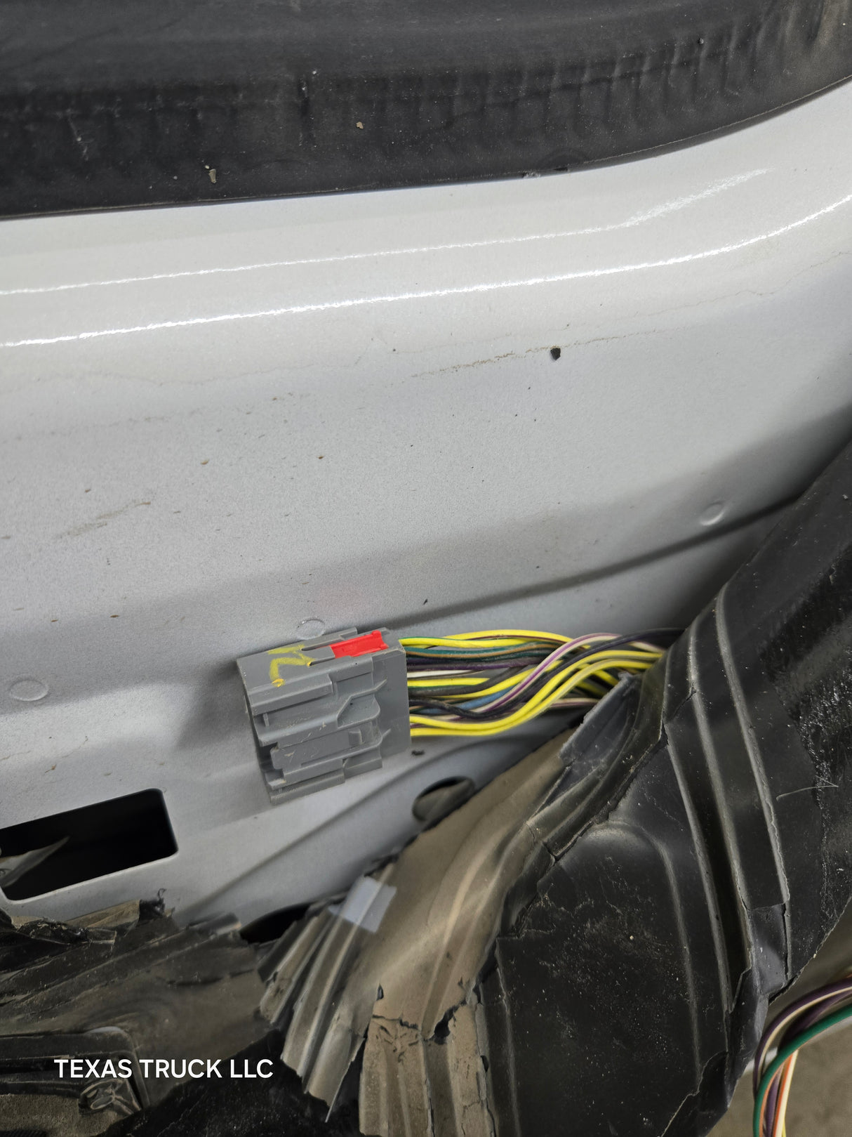 2012-2016 Ford Super Duty Passenger Side Front Door RH F250 F350 F450 F550
