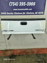 1999-2007 Chevrolet Silverado / GMC Sierra 1500 2500 3500 HD Tailgate