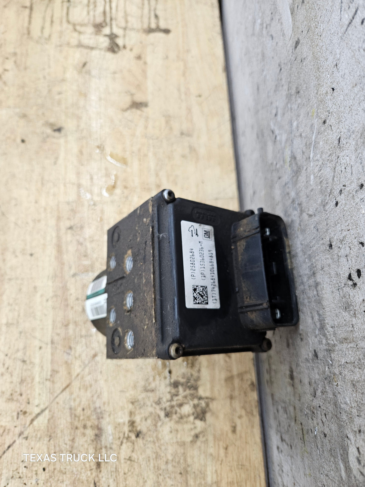 2007-2010 Chevrolet Silverado 2500 3500 ABS Pump Module Control Assembly
