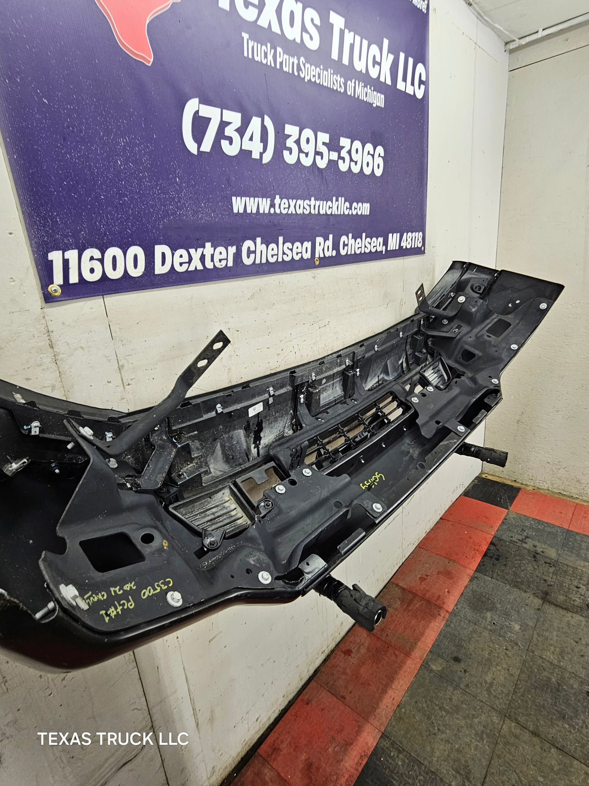 2020-2023 Chevrolet Silverado 2500/3500 HD Front Bumper