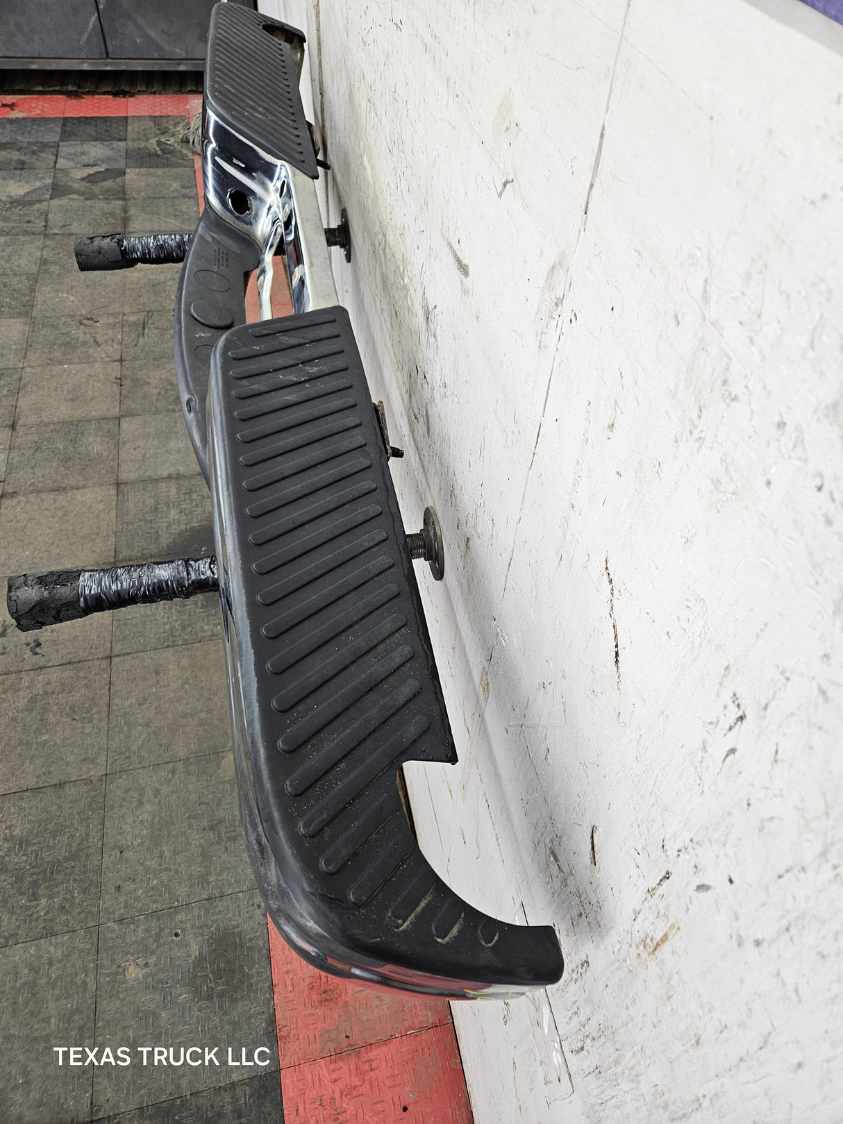 1997-2003 Ford F150 Chrome Rear Bumper