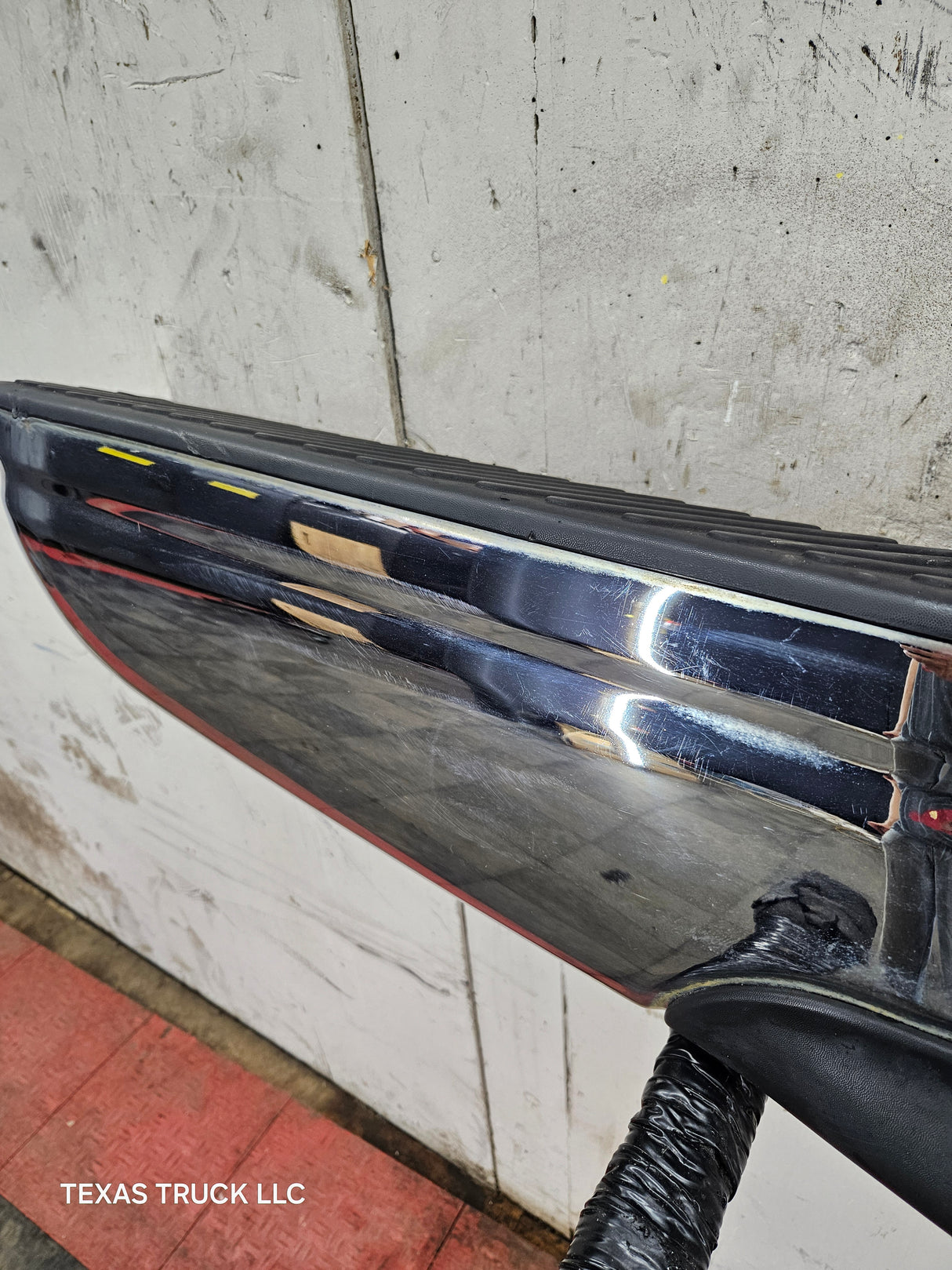 1997-2003 Ford F150 Chrome Rear Bumper