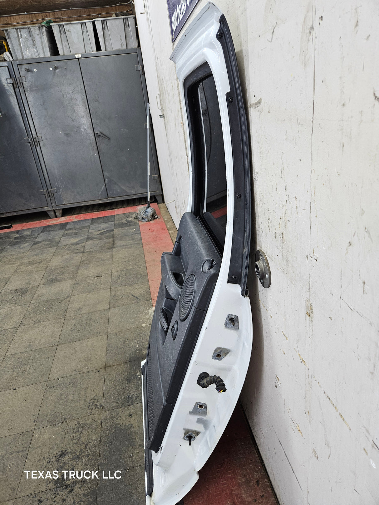 2003-2008 Dodge Ram 3rd Gen LH Driver Side Rear Quad Cab Crew Cab Door 1500 2500 3500 4500 5500