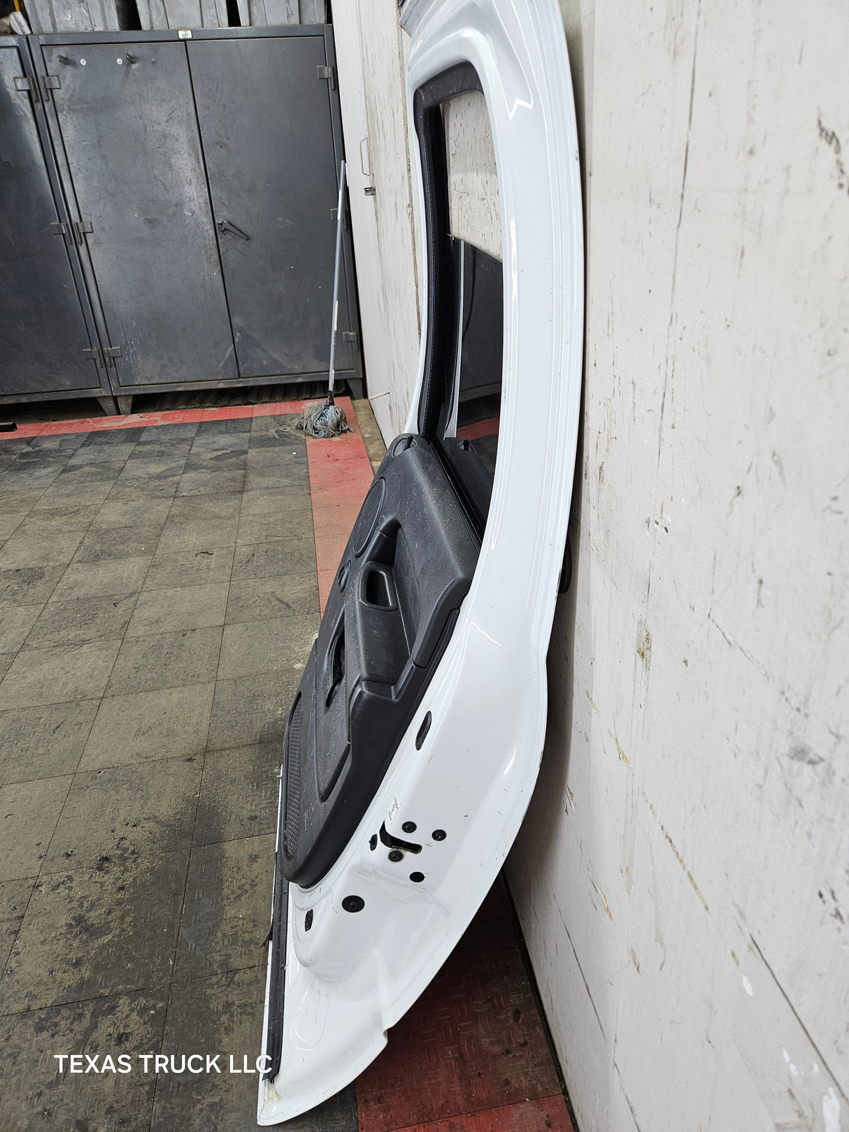 2003-2008 Dodge Ram 3rd Gen RH Passenger Side Rear Quad Cab Crew Cab Door 1500 2500 3500 4500 5500