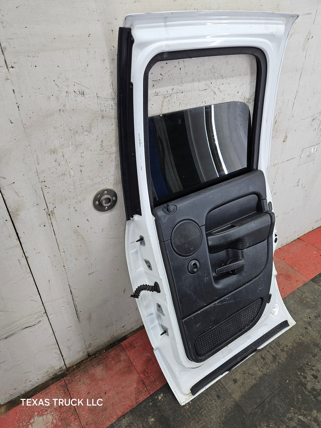 2003-2008 Dodge Ram 3rd Gen RH Passenger Side Rear Quad Cab Crew Cab Door 1500 2500 3500 4500 5500