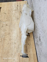 2007-2013 Chevrolet Silverado GMC Sierra Windshield Wiper Fluid Reservoir 1500 2500HD 3500HD 15917651