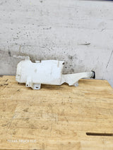 2007-2013 Chevrolet Silverado GMC Sierra Windshield Wiper Fluid Reservoir 1500 2500HD 3500HD 15917651