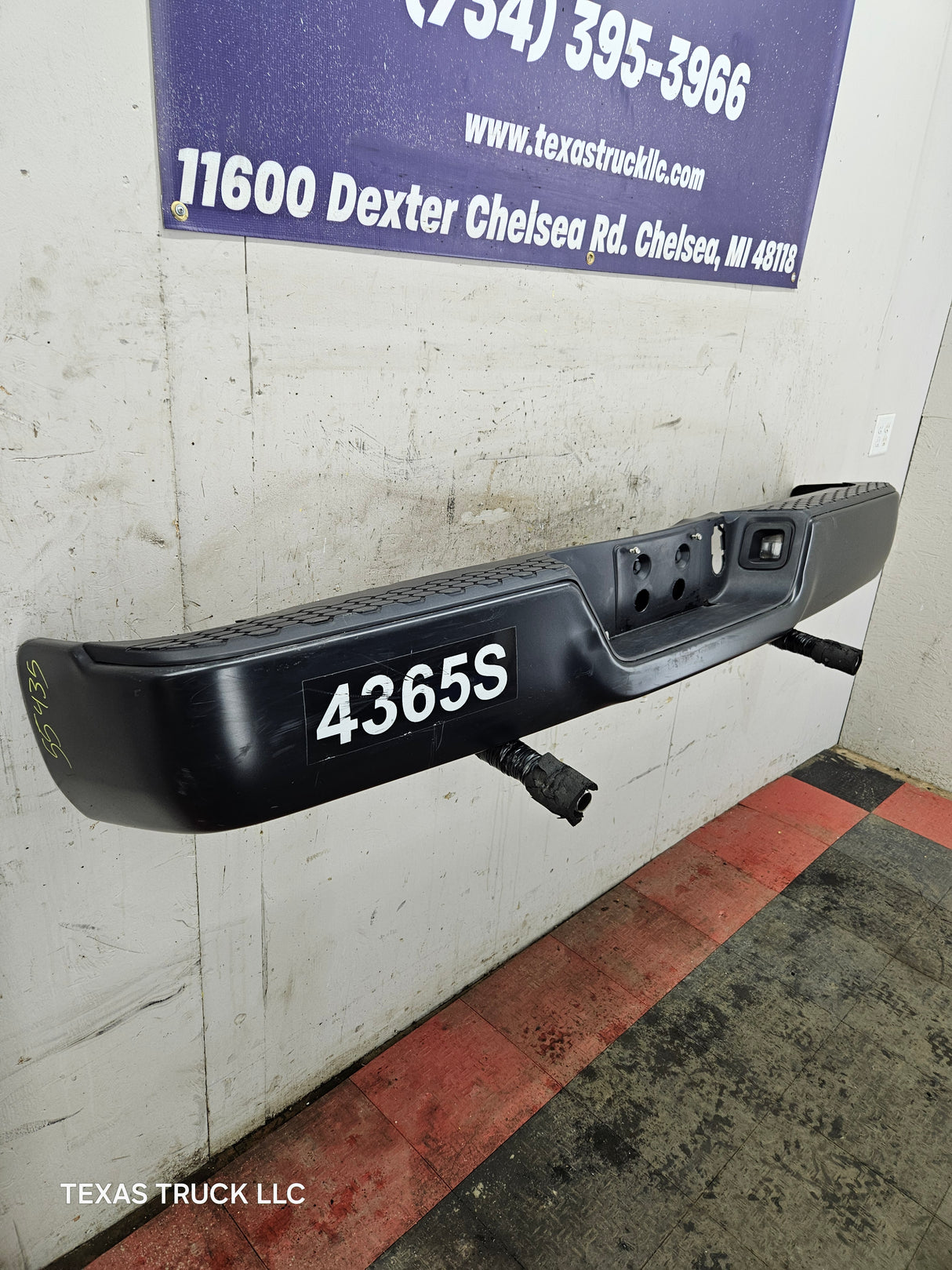 2009-2018 Dodge Ram 1500 2500 3500 4th Gen Rear Bumper