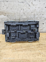 2007-2009 Chevrolet Silverado / GMC Sierra 1500 2500 3500 Engine Bay Fuse Box