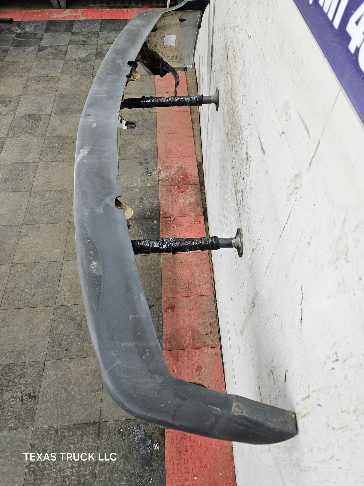 1999-2002 Chevrolet Silverado 1500 Front Bumper