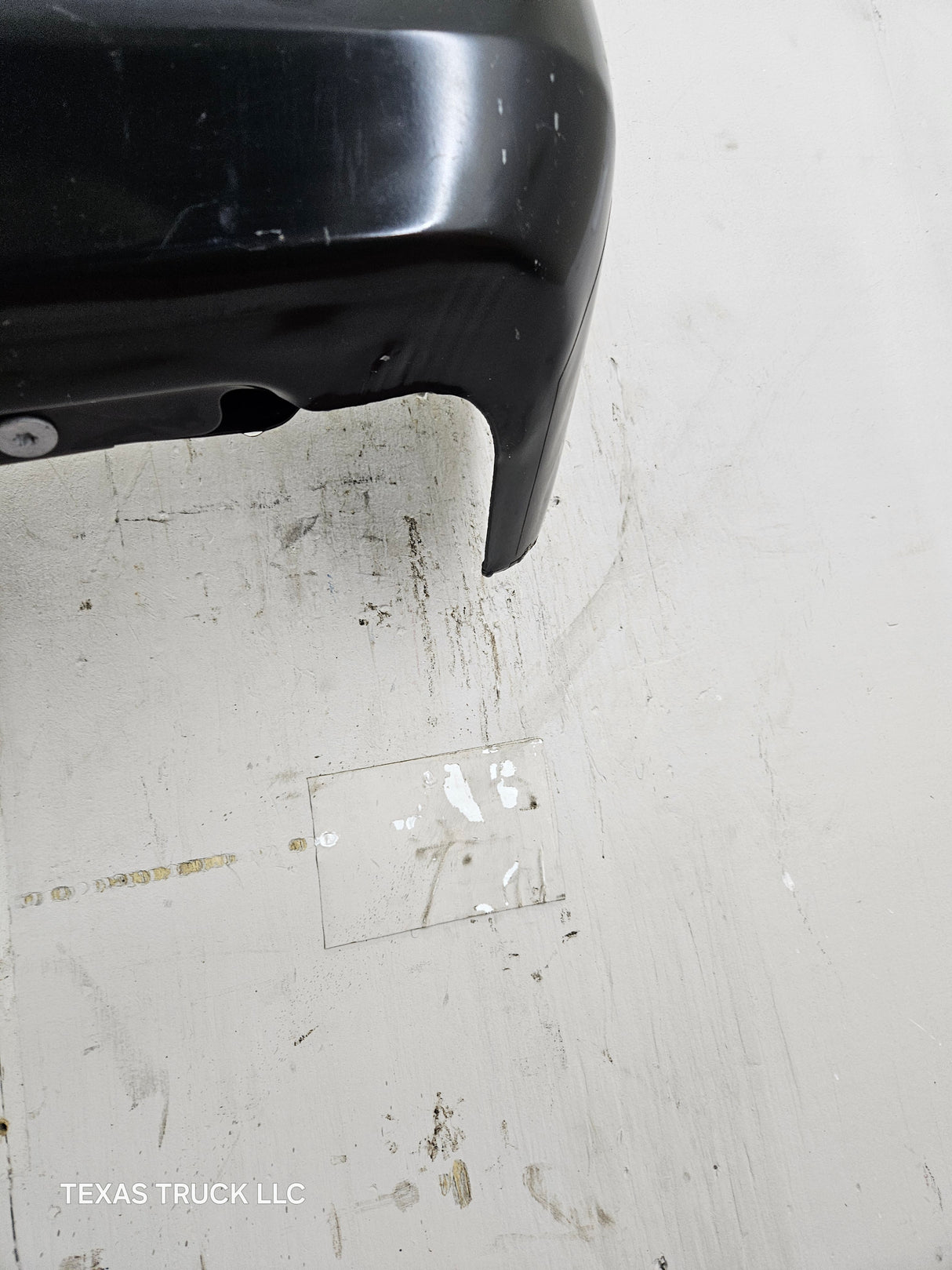 2017-2022 Ford Super Duty Rear Bumper F250 F350 F450 painted with parking aid sensor holes